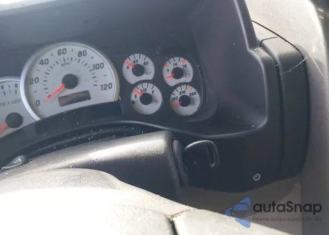 2003 Hummer H2 z USA, uszkodzony, nr VIN 5GRGN23U33H132653